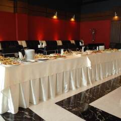 Mir Hotel In Rovno Ровно питание