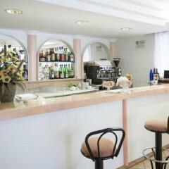 Hotel Royal Plaza гостиничный бар