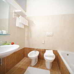 Hotel Sport Римини ванная