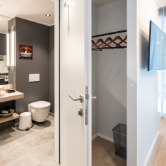 JOYN Vienna - Serviced Apartments in Vienna, Austria from 114$, photos, reviews - zenhotels.com bathroom