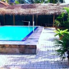 Отель The Blue Beach Guesthouse бассейн фото 2