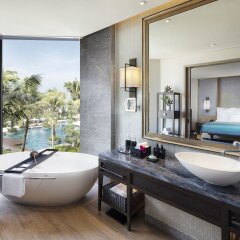 Отель InterContinental Phu Quoc Long Beach Resort Вьетнам, Остров Фукуок - отзывы, цены и фото номеров - забронировать отель InterContinental Phu Quoc Long Beach Resort онлайн ванная