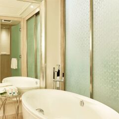 Отель Hilton Dubai Al Habtoor City спа