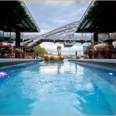 Отель Off Paris Seine бассейн фото 3