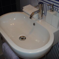 Отель Residenza Levante Сиракуза ванная