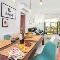 Отель Stay U-nique Poble Sec Tapas Route Барселона фото 5