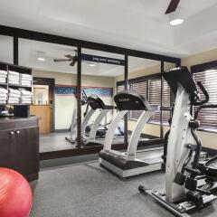 Отель Hampton Inn Memphis/Collierville фитнесс-зал
