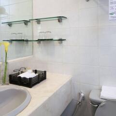 Отель Manila Lotus Hotel Филиппины, Манила - отзывы, цены и фото номеров - забронировать отель Manila Lotus Hotel онлайн ванная