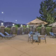Отель La Quinta Inn & Suites Logan бассейн фото 3