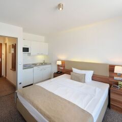 Vi Vadi Hotel downtown munich комната для гостей фото 9