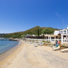 Fortezza Beach Resort Турция, Мармарис - отзывы, цены и фото номеров - забронировать отель Fortezza Beach Resort онлайн пляж фото 2