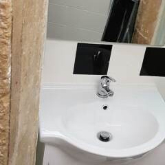 Апартаменты Spacious Apartment - City Center ванная