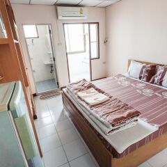 Отель Tat Residence Бангкок комната для гостей фото 5