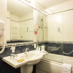 Europe Hotel Sofia София ванная