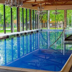 "Солнечный Парк отель and SPA" отель бассейн