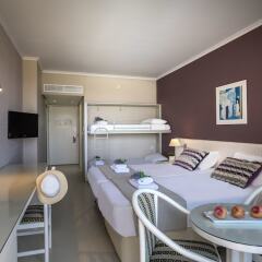 Pavlo Napa Beach Hotel in Ayia Napa, Cyprus from 144$, photos, reviews - zenhotels.com in-room dining