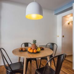 Отель Luxury and Bright Two-Bedroom Apartment Ile Saint-Louis Франция, Париж - отзывы, цены и фото номеров - забронировать отель Luxury and Bright Two-Bedroom Apartment Ile Saint-Louis онлайн балкон