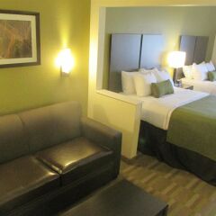 Отель Comfort Suites Hilliard Хиллиард комната для гостей фото 4