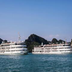 Отель The Au Co Cruise - Managed by Bhaya Cruise пляж