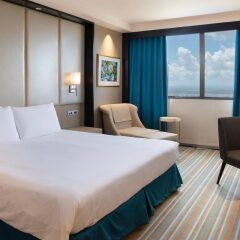 Отель Marco Polo Plaza Cebu Филиппины, Лапу-Лапу - отзывы, цены и фото номеров - забронировать отель Marco Polo Plaza Cebu онлайн комната для гостей фото 4