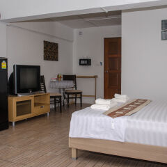 Отель Allstar Guesthouse Пхукет удобства в номере фото 2