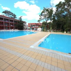Отель Menada Zornitsa Apartments Болгария, Солнечный берег - отзывы, цены и фото номеров - забронировать отель Menada Zornitsa Apartments онлайн бассейн фото 3