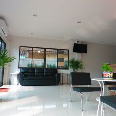 Отель Wongmuang Place интерьер отеля