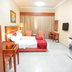 Westzone Plaza Hotel Apartments комната для гостей фото 2