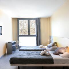 Twenty Tu Hi-tech Hostel комната для гостей