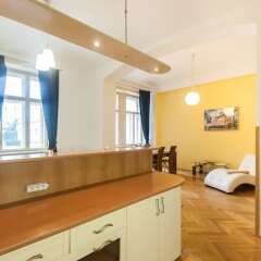 Апартаменты Central Apartment With Netflix Subscription 2 Bedroom Apts Прага в номере