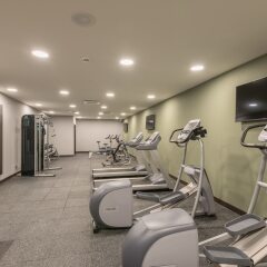 Отель Hampton by Hilton Munich City West Германия, Мюнхен - 1 отзыв об отеле, цены и фото номеров - забронировать отель Hampton by Hilton Munich City West онлайн фитнесс-зал фото 2