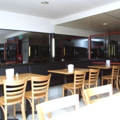 Отель Max Brown Musuem Square гостиничный бар