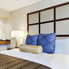 Отель DoubleTree by Hilton Montreal Канада, Монреаль - отзывы, цены и фото номеров - забронировать отель DoubleTree by Hilton Montreal онлайн сейф в номере