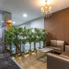 Отель Leela Orchid Бангкок интерьер отеля