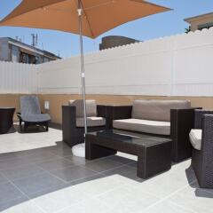 Отель Geula Suites Тель-Авив бассейн фото 2