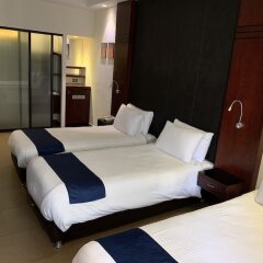 Отель Rum Hotels - Al Waleed Амман комната для гостей фото 5