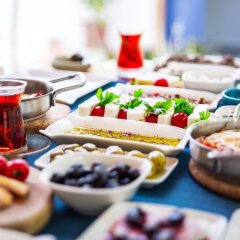 Отель Iki Ev Sigacik в номере