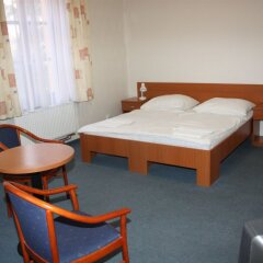 Hotel Agricola сейф в номере