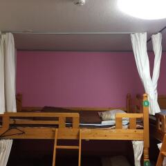 Отель Guest House Naraya - Hostel Япония, Порт Хаката - отзывы, цены и фото номеров - забронировать отель Guest House Naraya - Hostel онлайн балкон