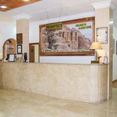 Отель Al Anbat Hotel & Restaurant Иордания, Вади-Муса - отзывы, цены и фото номеров - забронировать отель Al Anbat Hotel & Restaurant онлайн интерьер отеля фото 3