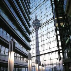 Отель Courtyard by Marriott Düsseldorf Seestern Германия, Дюссельдорф - отзывы, цены и фото номеров - забронировать отель Courtyard by Marriott Düsseldorf Seestern онлайн городской автобус
