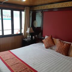 Отель Halong Legacy Legend Cruise комната для гостей фото 5