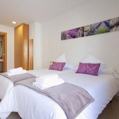 Отель Charmsuites Paralel комната для гостей фото 3