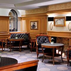 Paris Marriott Champs Elysees Hotel гостиничный бар