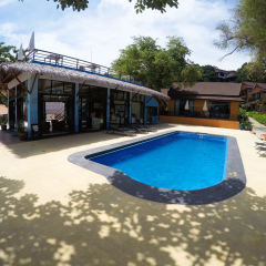 Отель Phi Phi Long Beach Resort & Villa бассейн фото 2