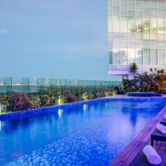Отель Fiesta Inn Cancun Las Americas Мексика, Канкун - 1 отзыв об отеле, цены и фото номеров - забронировать отель Fiesta Inn Cancun Las Americas онлайн бассейн фото 3
