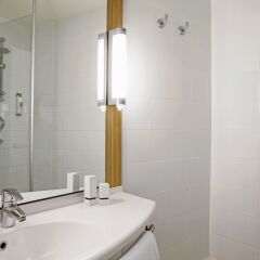 Отель ibis Leiria Fatima ванная фото 2