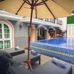 Отель Salil Hotel Sukhumvit - Soi Thonglor 1 Таиланд, Бангкок - отзывы, цены и фото номеров - забронировать отель Salil Hotel Sukhumvit - Soi Thonglor 1 онлайн бассейн