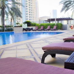 Отель Ramada Downtown Dubai бассейн