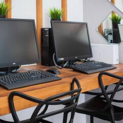 Отель The Crib Patong интерьер отеля